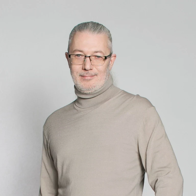 Presenter cover image