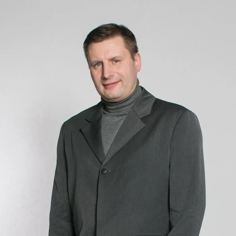 Presenter cover image